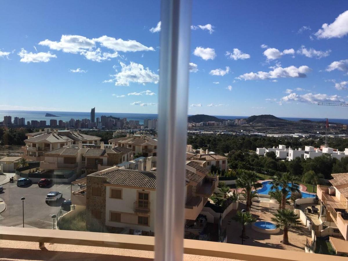 2 Bed Penthouse Apartment - Sea Views - Sleeps 4 Finestrat Exteriér fotografie