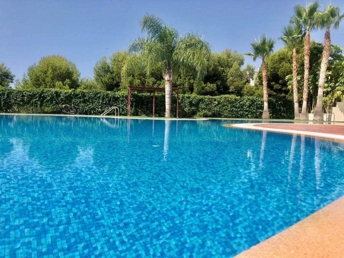 2 Bed Penthouse Apartment - Sea Views - Sleeps 4 Finestrat Exteriér fotografie