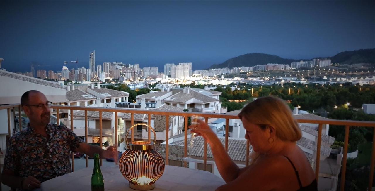 2 Bed Penthouse Apartment - Sea Views - Sleeps 4 Finestrat Exteriér fotografie